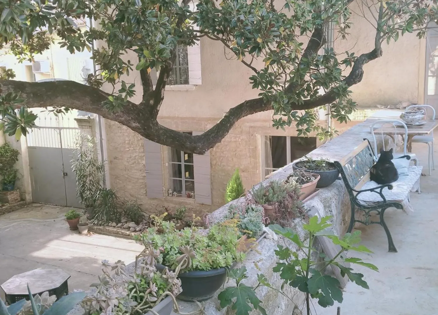 Chambres D'Hotes L'Atrium Orange  Bed & Breakfast