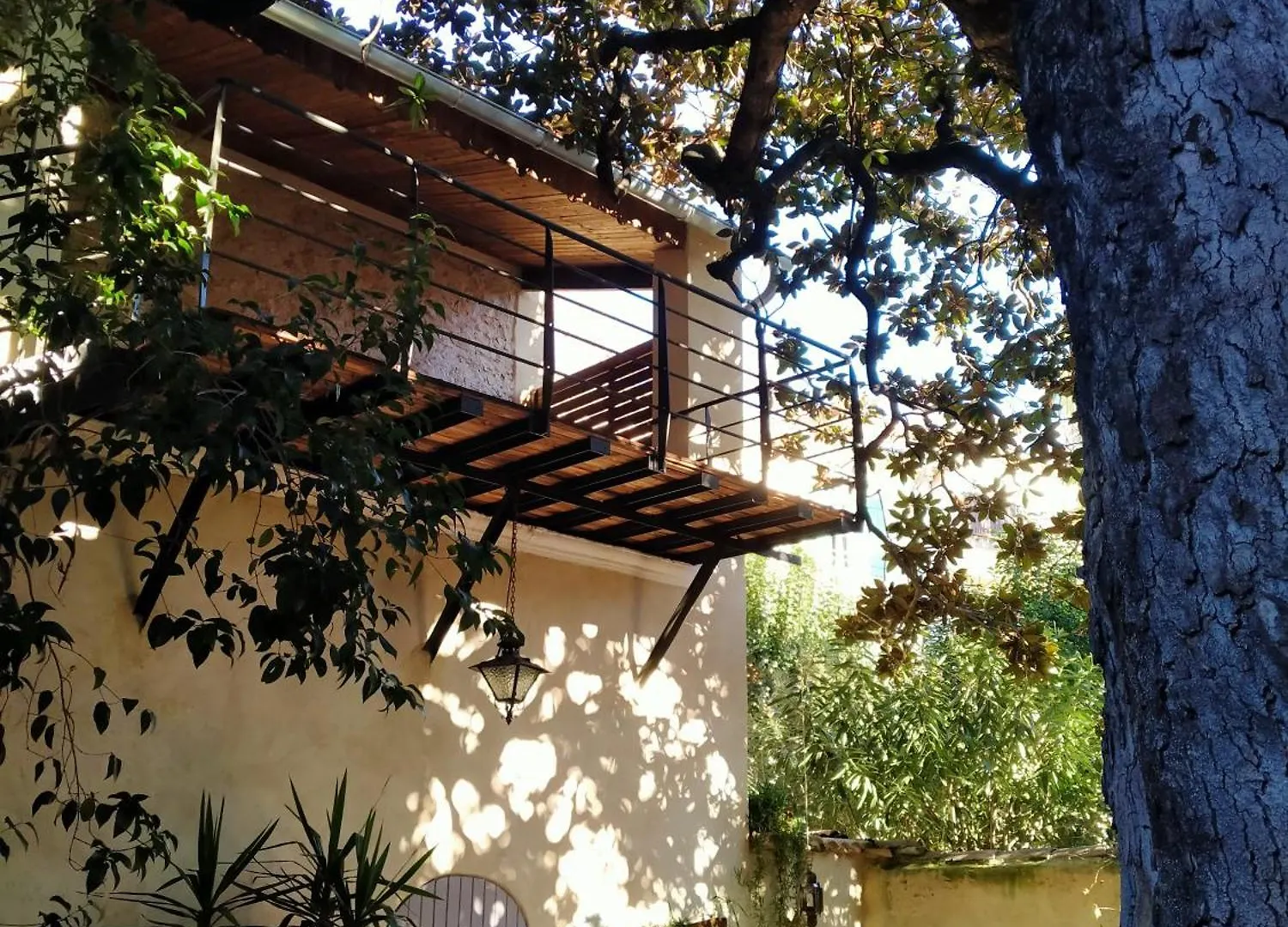 Chambres D'Hotes L'Atrium Orange  Bed & Breakfast Orange (Vaucluse)